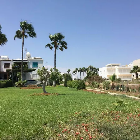 Sandy Beach Villas 21 *